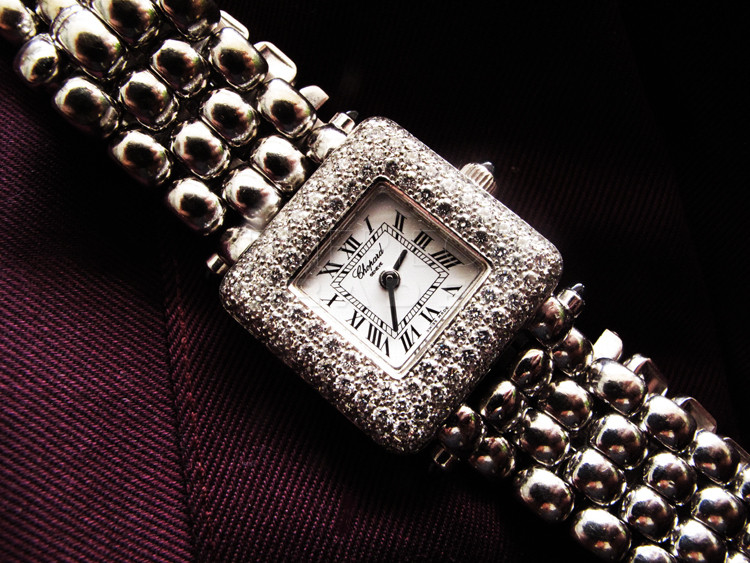 replica Chopard Classic 10/6115-23 18k White Gold Quartz WATCHES 1