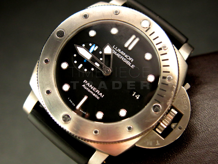 replica Panerai Luminor Submersible PAM1305 Titanium Automatic WATCHES 1