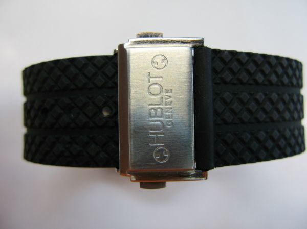 replica Hublot Luna Rossa Big Bang King SS Black Chronograph Dial WATCHES 1
