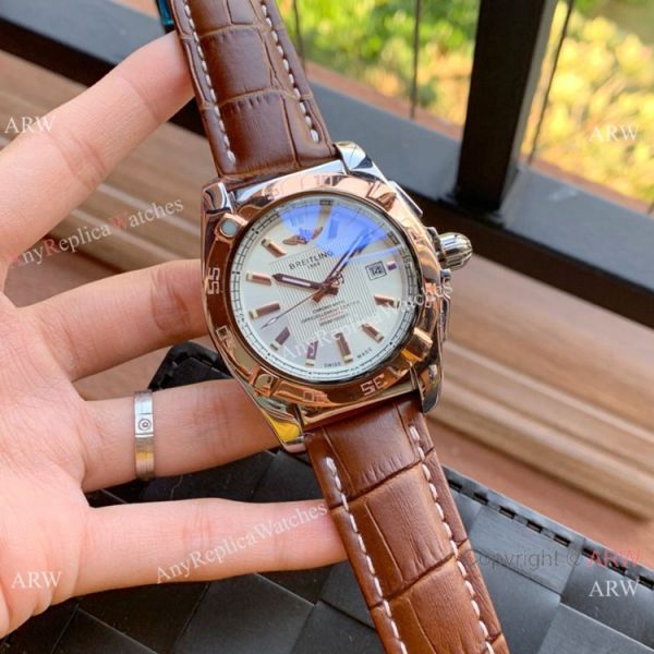 replica Wholesale Copy Breitling Chronomat 01 Rose Gold Dial es WATCHES 1