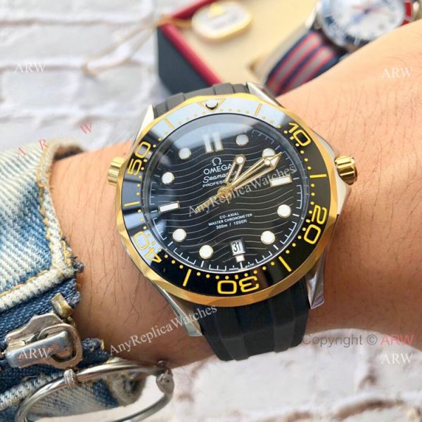 replica New Copy Omega Seamaster Diver 300 M Wrist 2-Tone Blue Ceramic WATCHES 1