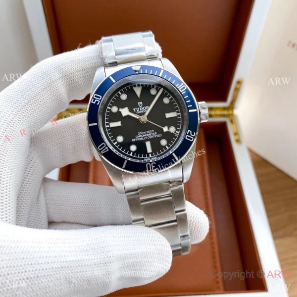 replica Tudor Heritage es Two Tone Caase AAA WATCHES 1