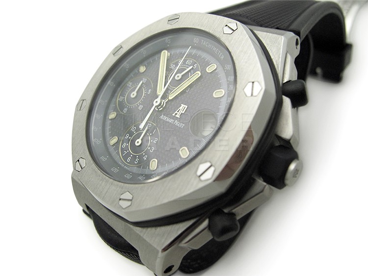 Audemars Piguet Royal Oak Offshore Chronograph 25770ST.OO.0001KE.01 Stainless Steel Automatic Chronograph WATCHES 2