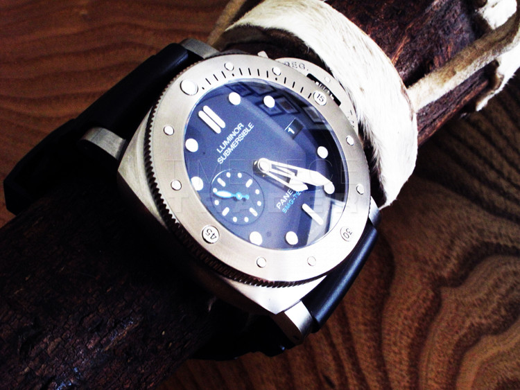 Panerai Luminor Submersible 1950 3 Days PAM692 BMG-tech Automatic WATCHES 2