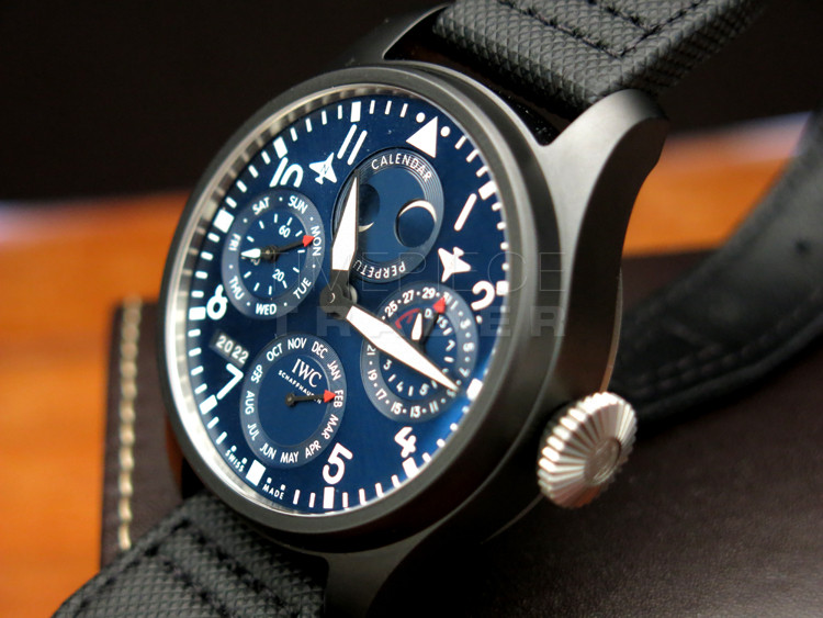 IWC BIG PILOT IW5030-01 Ceramic case Automatic WATCHES 2