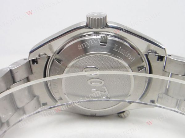 Omega Seamaster 007 Quantum of Solace Stainless Steel WATCHES 2