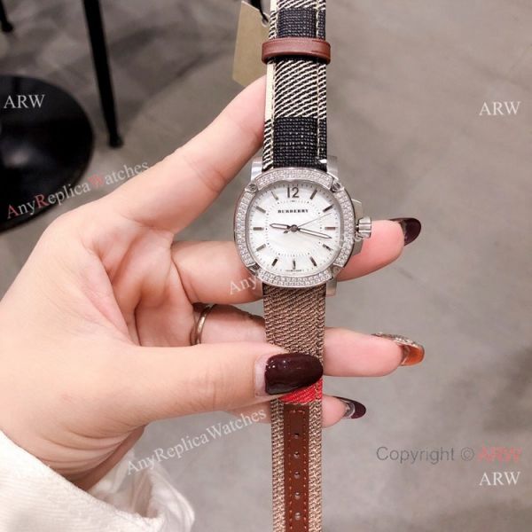 New Style Copy Burberry Lady Rose Gold Gray Face WATCHES 2