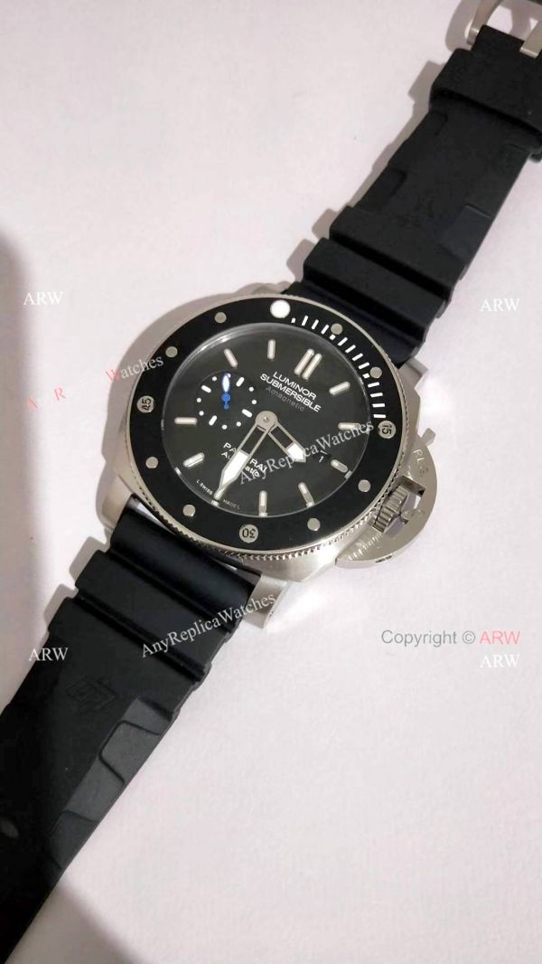 Copy Panerai Luminor Submersible Black Bezel PAM1389 WATCHES 2