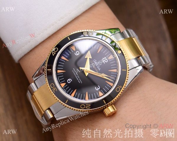 Omega Seamaster 300 Spectre 2-Tone Blue Ceramic WATCHES 2