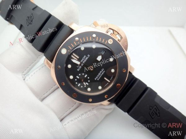 Copy Panerai Submersible PAM684 Rose Gold Lady 42mm WATCHES 2