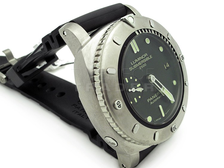 replica Panerai Luminor Submersible PAM364 Titanium Automatic WATCHES 3