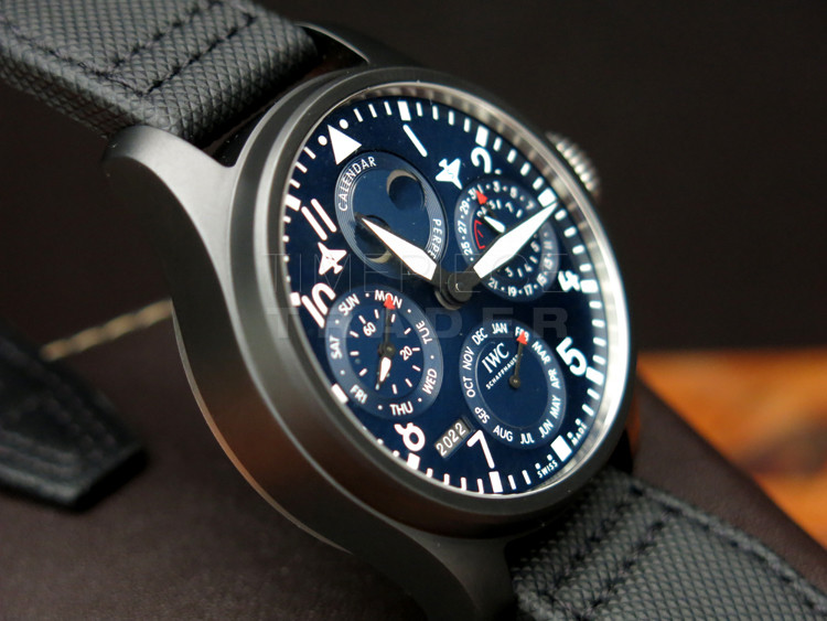 replica IWC BIG PILOT IW5030-01 Ceramic case Automatic WATCHES 3