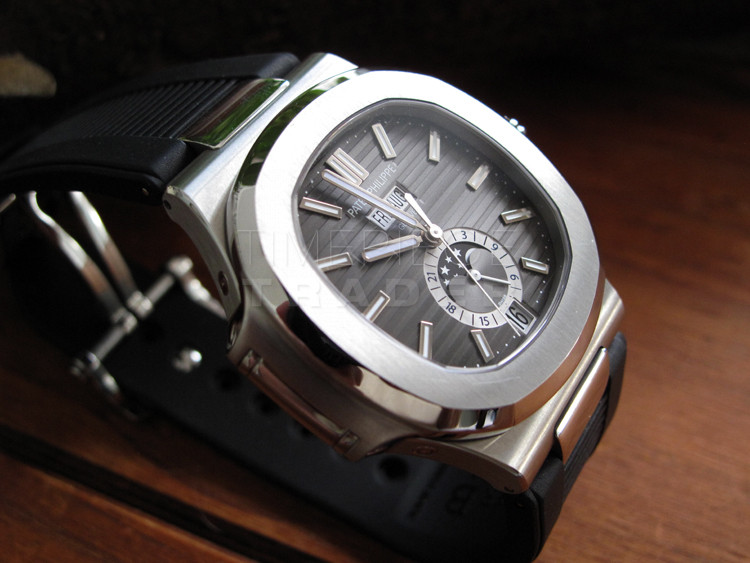 replica Patek Philippe Nautilus 5726A-001 Stainless Steel Self Wind Automatic WATCHES 3