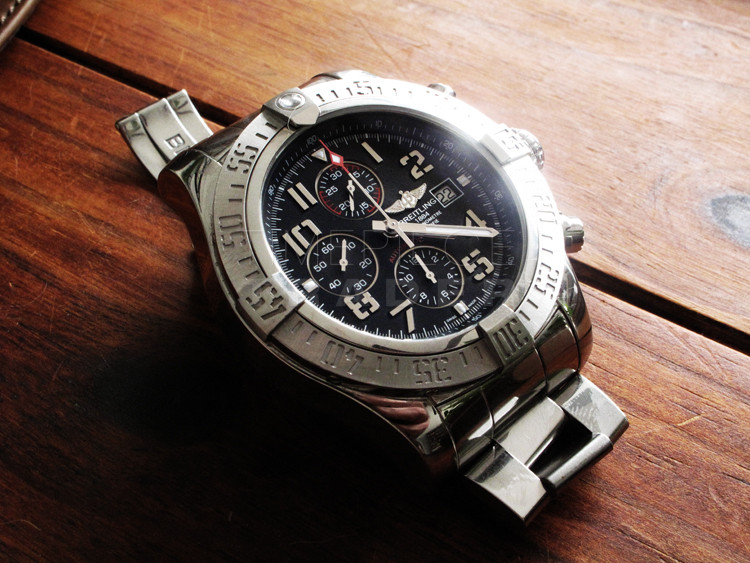 replica Breitling Super Avenger II A1337111/BC28 Stainless Steel Automatic Self-Winding WATCHES 3
