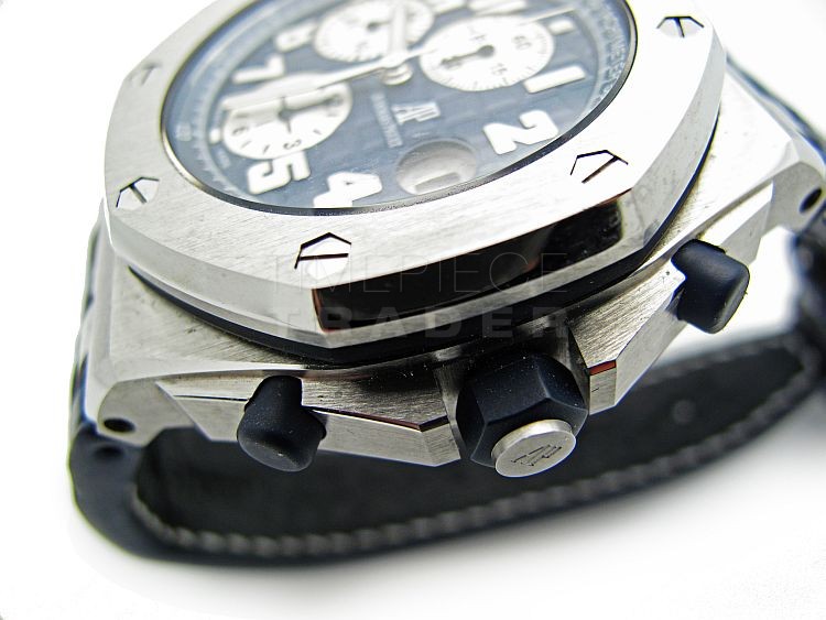 replica Audemars Piguet Royal Oak Offshore Special Edition 26188ST.00.D305CR.01 Stainless Steel Automatic Self Winding WATCHES 3