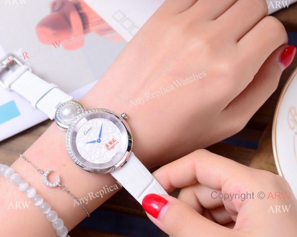 replica High Quality Copy Cartier Women es Rose Gold Blue Leather Strap WATCHES 3