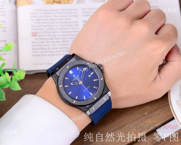 replica Copy Hublot Classic Fusion 42mm SS Black Bezel WATCHES 3