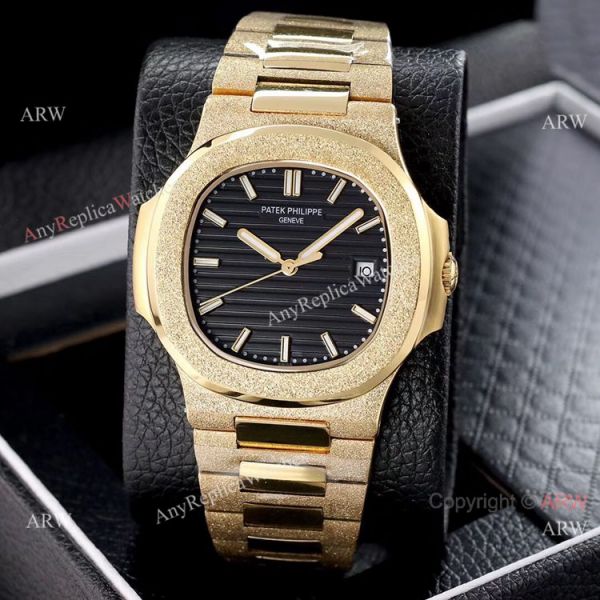 replica Copy Patek Philippe Nautilus Frosted Gold with Luminous Dial Markers WATCHES 3