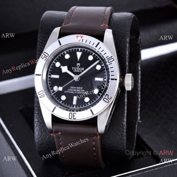 replica Clone Tudor Heritage Black Bay Automatic es Dark Red Bezel Silver Case WATCHES 3