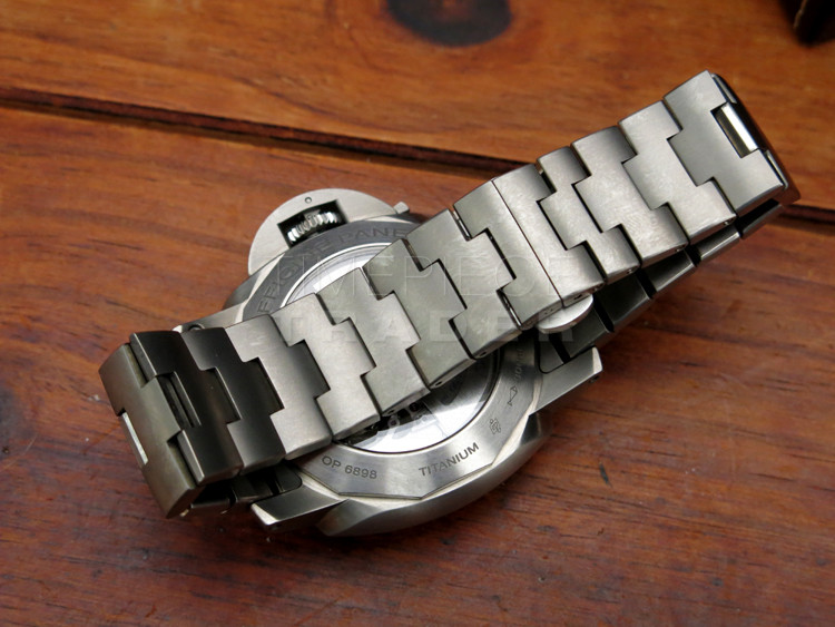 replica Panerai Luminor Marina 1950 3-Days Automatic PAM352 Titanium Automatic WATCHES 4