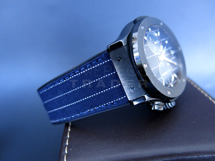 replica Hublot Classic Fusion 521.CM.2707.NR.ITI18 Ceramic Self-Winding Automatic WATCHES 4