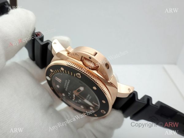 replica Panerai Submersible Rubber Strap PAM684 Copy Rose Gold Black Bezel WATCHES 4