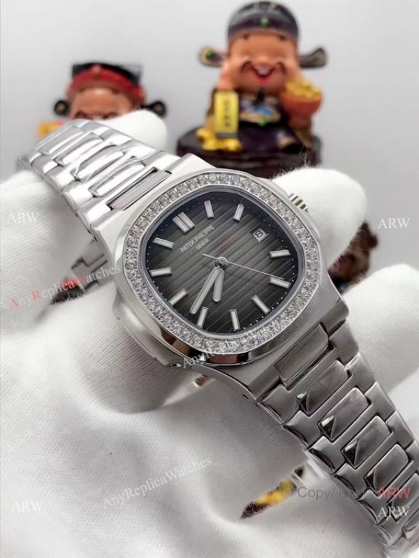 replica Patek Philippe Nautilus Copy Diamond Bezel Stainless Steel 40mm WATCHES 4