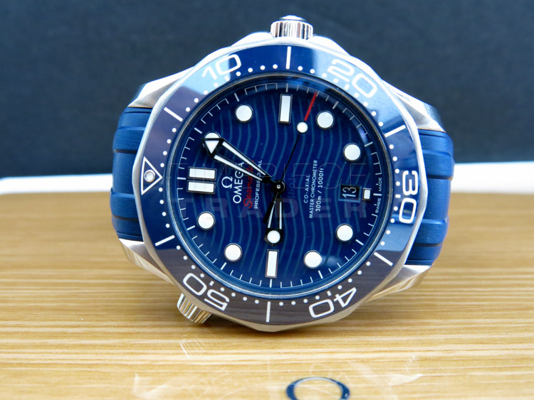 replica Omega Seamaster 210.32.42.20.03.001 Stainless Steel Self-winding automatic WATCHES 5