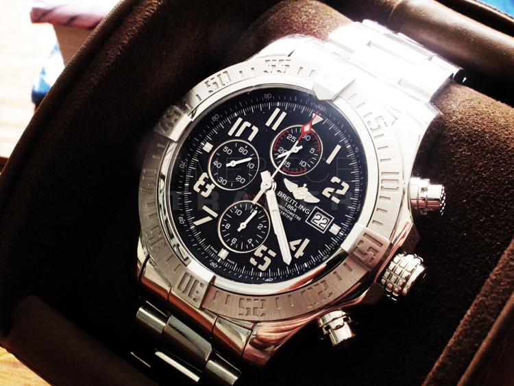 replica Breitling Super Avenger II A1337111/BC28 Stainless Steel Automatic Self-Winding WATCHES 5