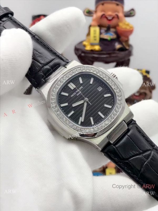 replica Patek Philippe Nautilus Copy Diamond Bezel Stainless Steel 40mm WATCHES 5