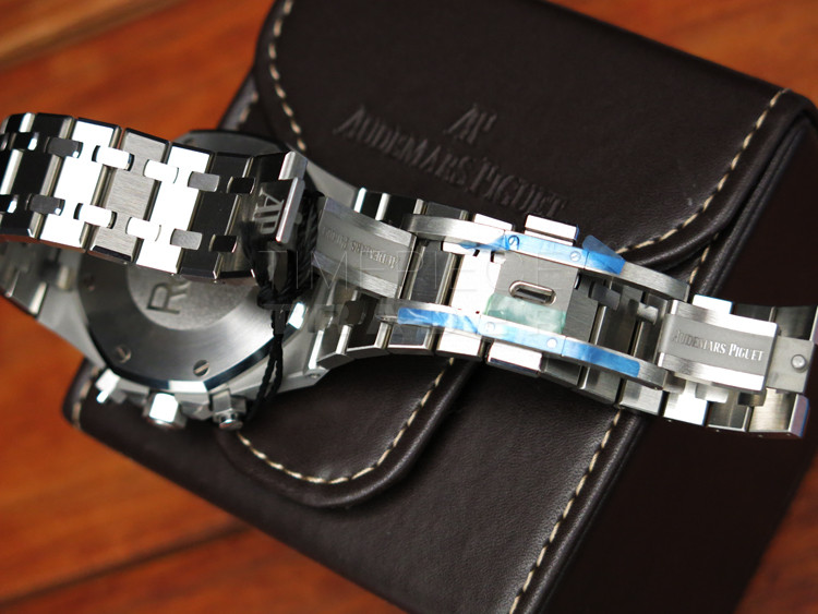 replica Audemars Piguet Royal oak 26331ST.OO.1220ST.01 Stainless Steel Automatic self-winding WATCHES 6
