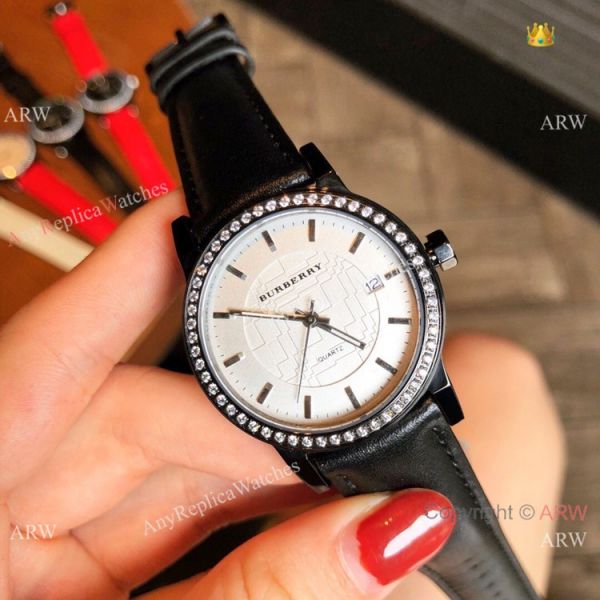 replica Best Quality Burberry Women Quartz es Rose Gold White WATCHES 7