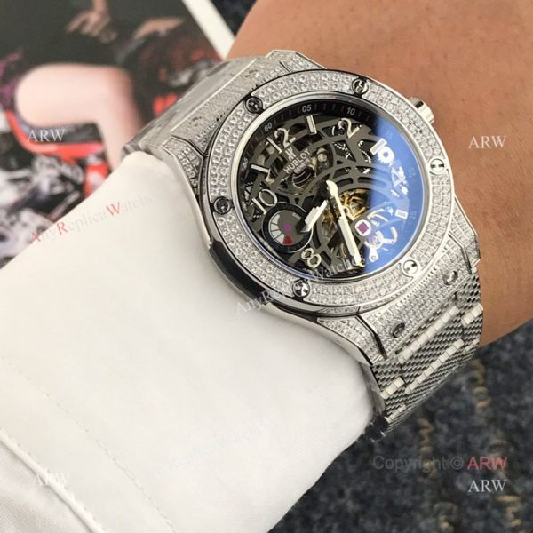 replica New Hublot Classic Fusion Rose Gold Diamond Black Face WATCHES 8