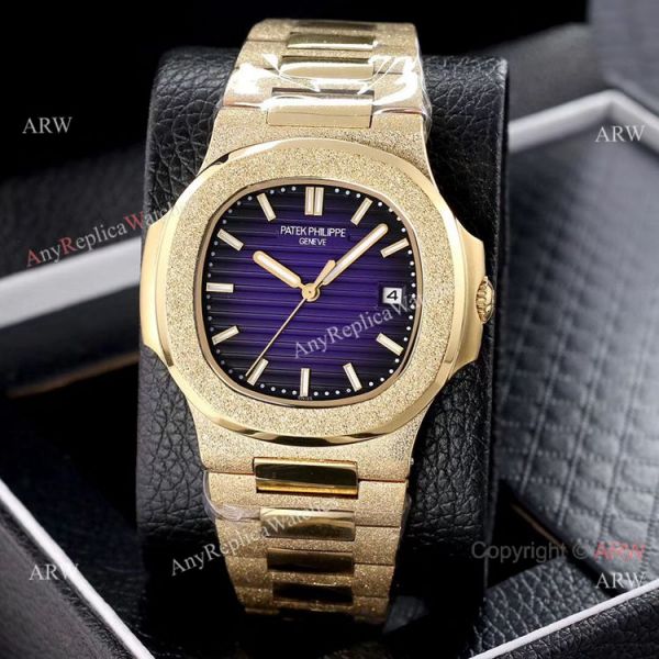 replica Copy Patek Philippe Nautilus Frosted Gold with Luminous Dial Markers WATCHES 8