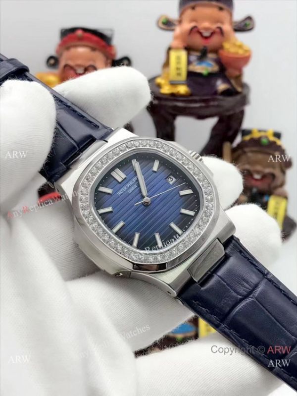 replica Patek Philippe Nautilus Copy Diamond Bezel Stainless Steel 40mm WATCHES 8